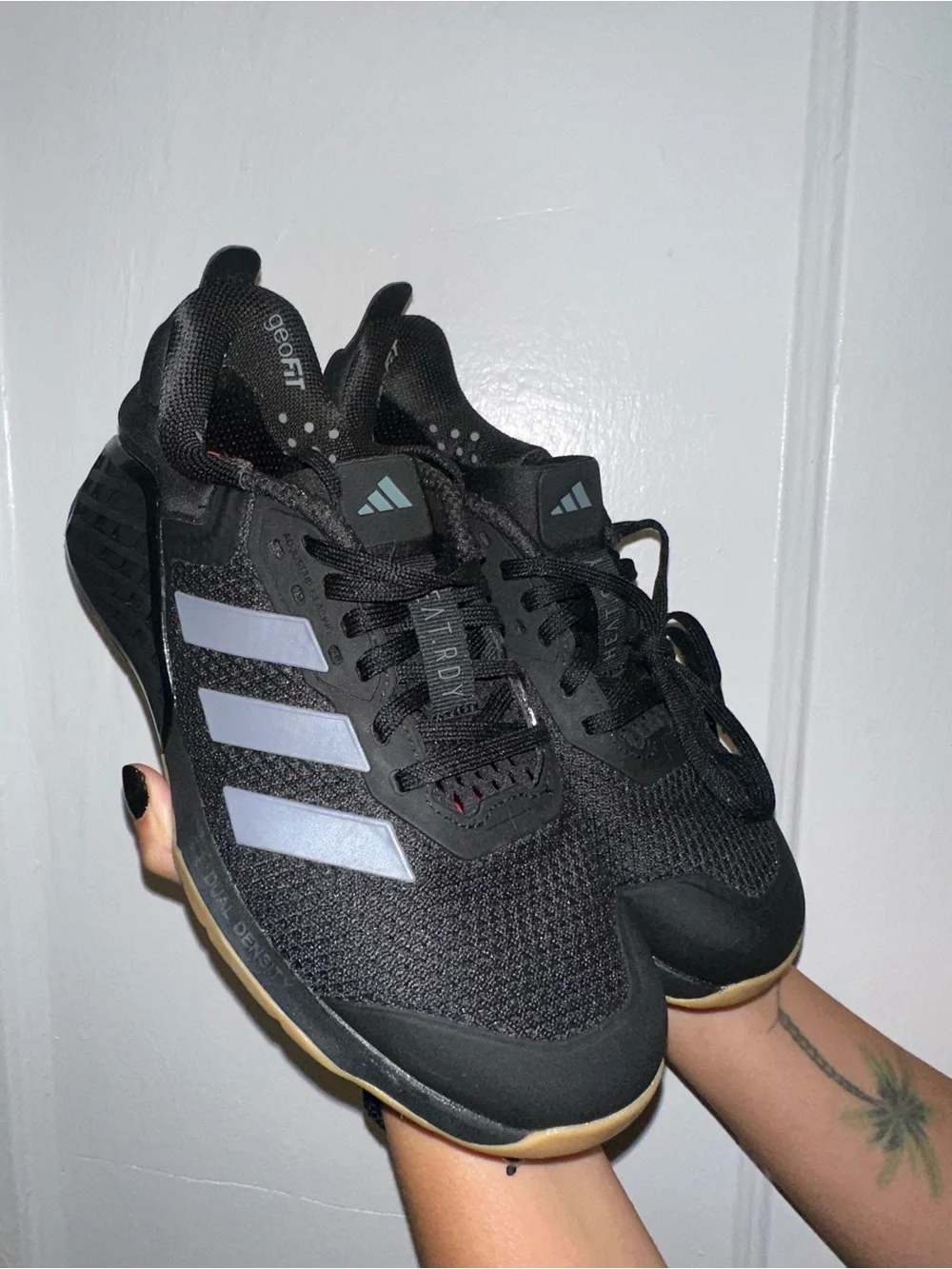 Adidas Dropset 3 women’s size 8 black and gray